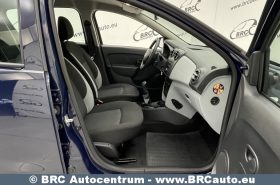 Dacia Sandero  2013