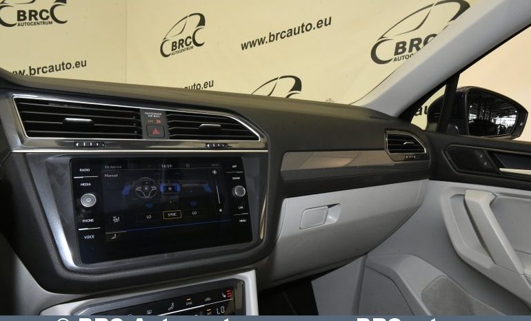 Volkswagen Tiguan 4Motion SE Automatas 2023 full
