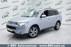 Mitsubishi Outlander 2.0 4WD Automatas 2012