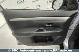 Mitsubishi Outlander 2.0 4WD Automatas 2012 full