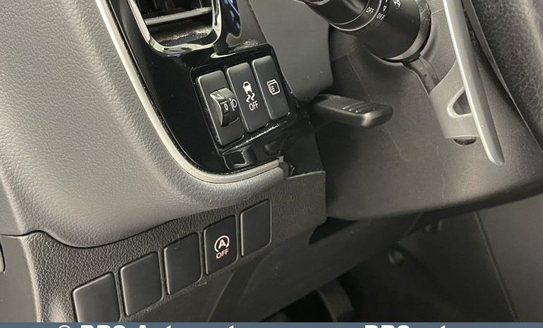Mitsubishi Outlander 2.0 4WD Automatas 2012 full