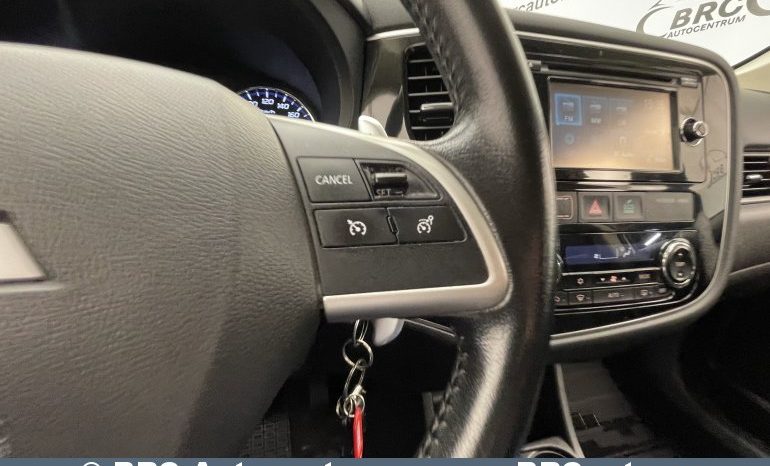 Mitsubishi Outlander 2.0 4WD Automatas 2012 full