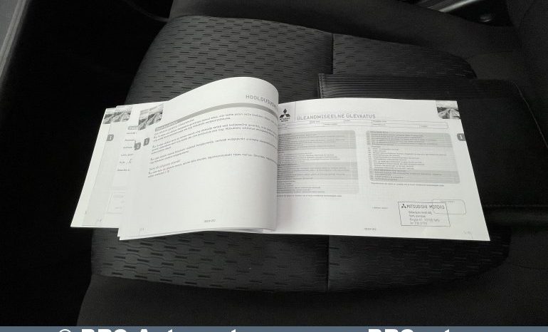 Mitsubishi Outlander 2.0 4WD Automatas 2012 full