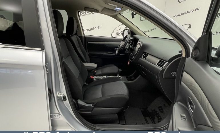 Mitsubishi Outlander 2.0 4WD Automatas 2012 full