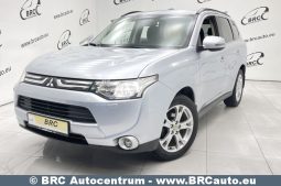 Mitsubishi Outlander 2.0 4WD Automatas 2012 full