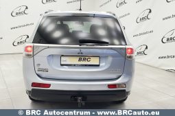 Mitsubishi Outlander 2.0 4WD Automatas 2012 full
