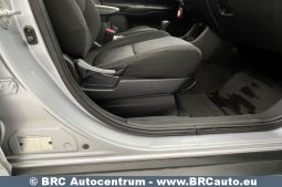 Mitsubishi Outlander 2.0 4WD Automatas 2012 full