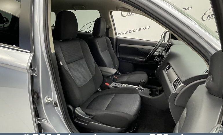 Mitsubishi Outlander 2.0 4WD Automatas 2012 full