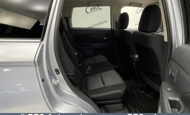 Mitsubishi Outlander 2.0 4WD Automatas 2012 full