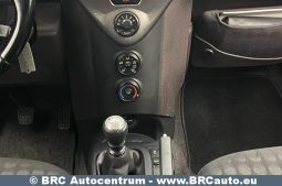 Toyota IQ 1.4 D4D 2009 full