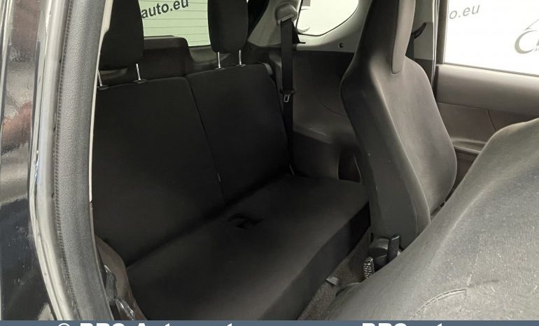Toyota IQ 1.4 D4D 2009 full