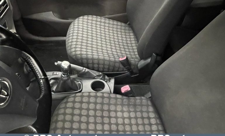 Toyota IQ 1.4 D4D 2009 full