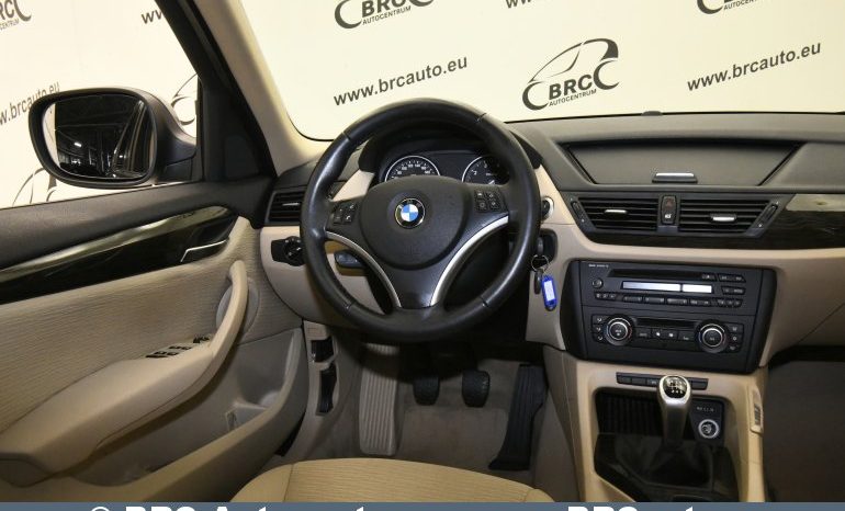 BMW X1 Sdrive18i 2010 full