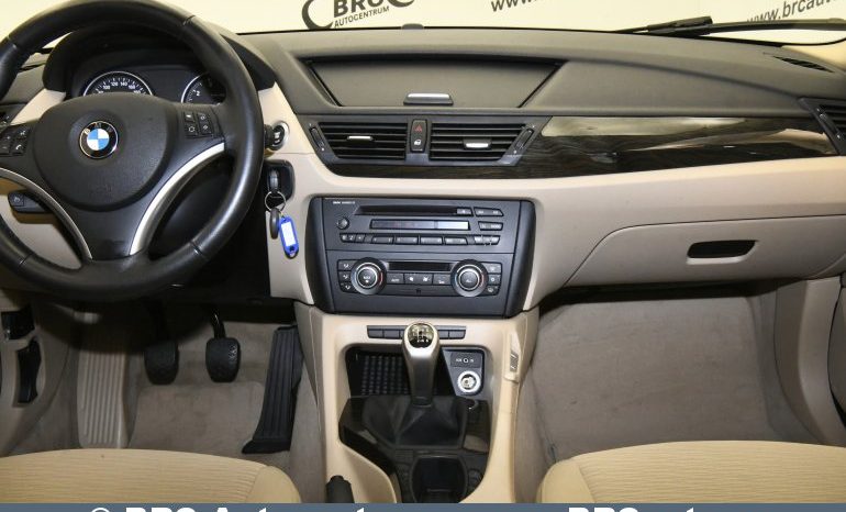 BMW X1 Sdrive18i 2010 full