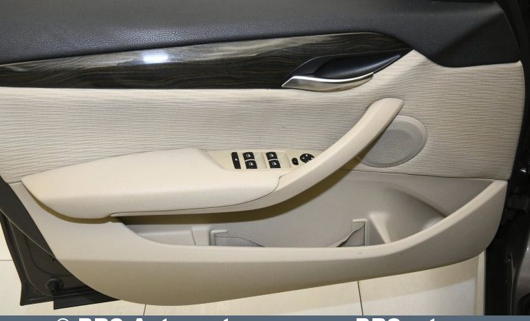 BMW X1 Sdrive18i 2010 full