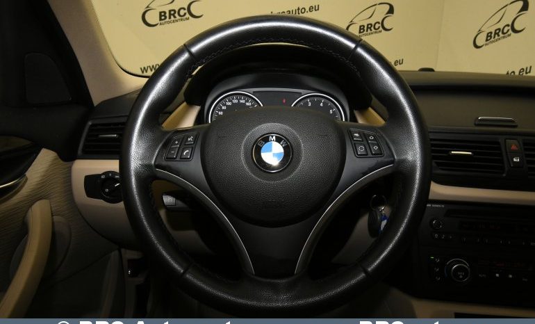 BMW X1 Sdrive18i 2010 full