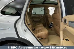 Porsche Cayenne Hybrid Automatas 2012 full