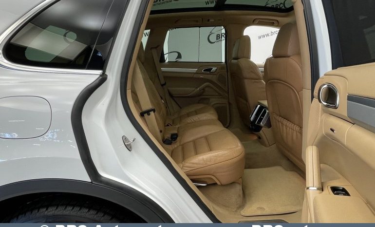 Porsche Cayenne Hybrid Automatas 2012 full