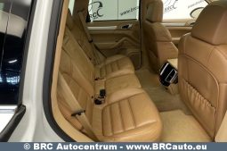 Porsche Cayenne Hybrid Automatas 2012 full