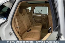 Porsche Cayenne Hybrid Automatas 2012 full