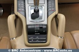 Porsche Cayenne Hybrid Automatas 2012 full