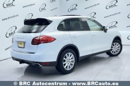 Porsche Cayenne Hybrid Automatas 2012 full