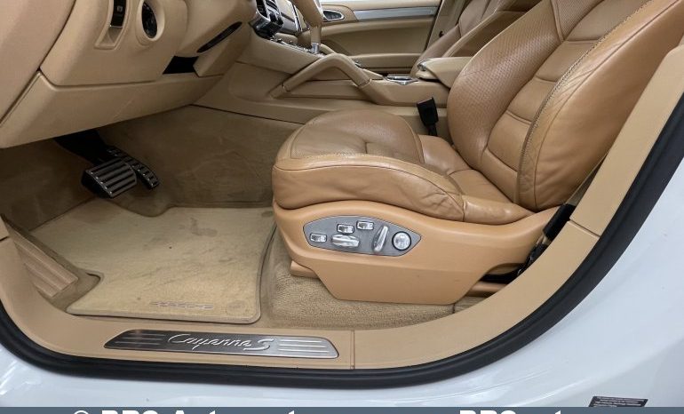 Porsche Cayenne Hybrid Automatas 2012 full