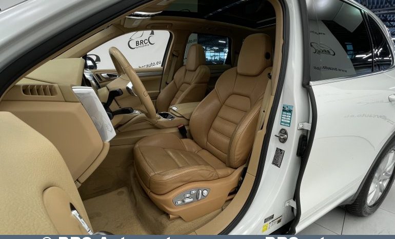 Porsche Cayenne Hybrid Automatas 2012 full