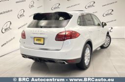 Porsche Cayenne Hybrid Automatas 2012 full