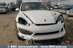 Porsche Cayenne Hybrid Automatas 2012 full