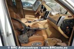 Porsche Cayenne Hybrid Automatas 2012 full