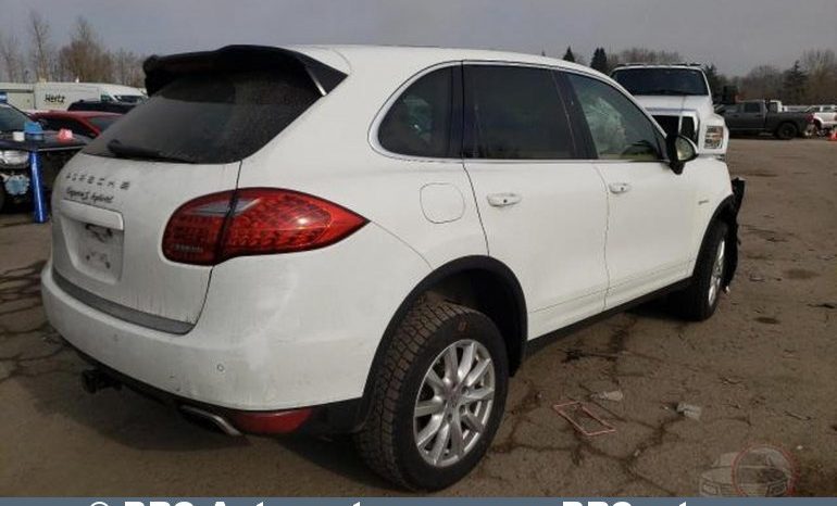 Porsche Cayenne Hybrid Automatas 2012 full