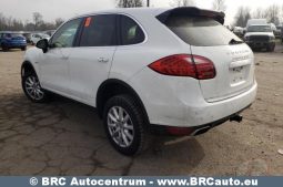 Porsche Cayenne Hybrid Automatas 2012 full