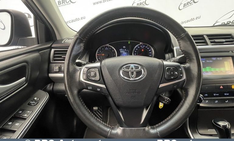 Toyota Camry SE LPG Automatas 2017 full