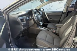 Toyota Corolla 1.6 Valvematic LPG Automatas 2015 full