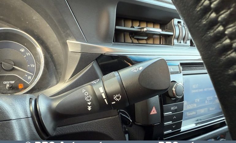 Toyota Corolla 1.6 Valvematic LPG Automatas 2015 full