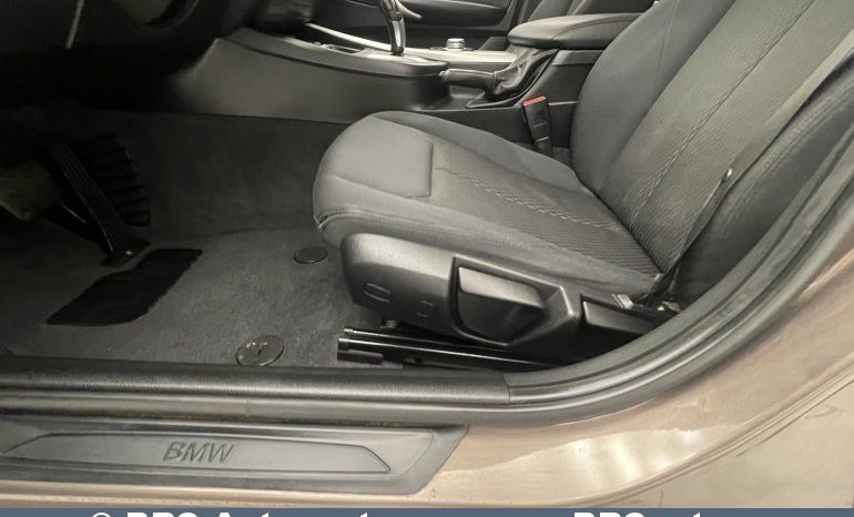 BMW 118 d Automatas 2012 full
