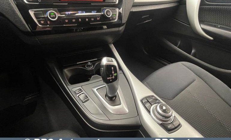 BMW 118 d Automatas 2012 full