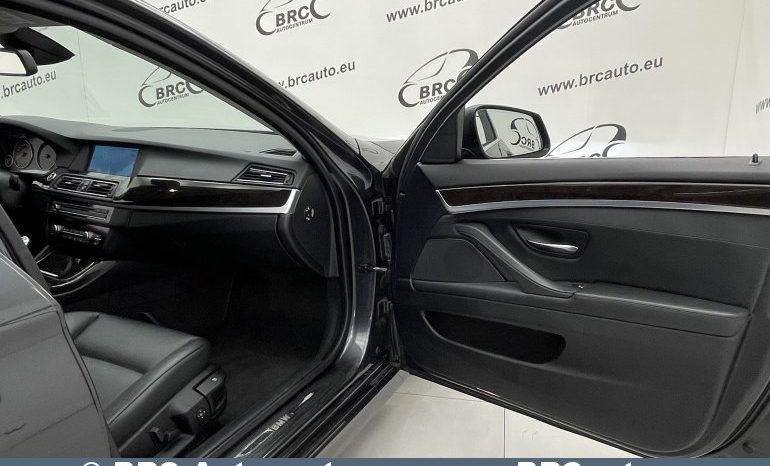 BMW 520 d Touring Automatas 2010 full