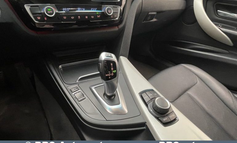 BMW 320 i M-Sport Automatas 2016 full