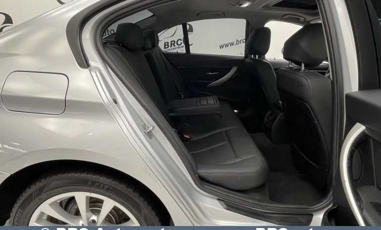 BMW 320 i M-Sport Automatas 2016 full