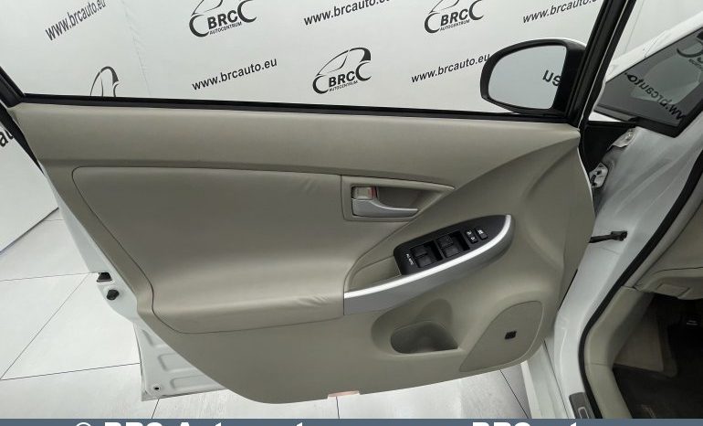 Toyota Prius 1.8 Hybrid Automatas 2009 full