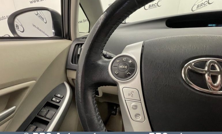 Toyota Prius 1.8 Hybrid Automatas 2009 full