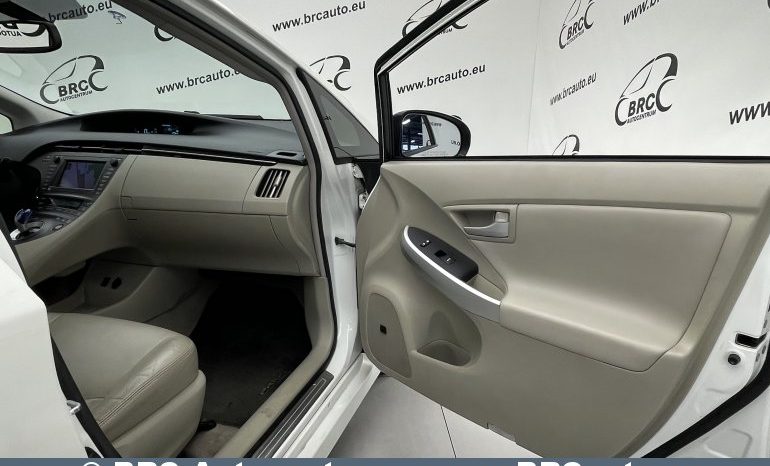 Toyota Prius 1.8 Hybrid Automatas 2009 full