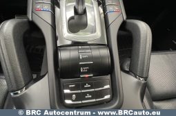 Porsche Cayenne S E-Hybrid 2017 full