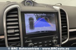 Porsche Cayenne S E-Hybrid 2017 full