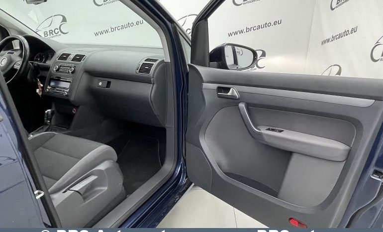 Volkswagen Touran 1.6TDI Comfortline Automatas 2011 full