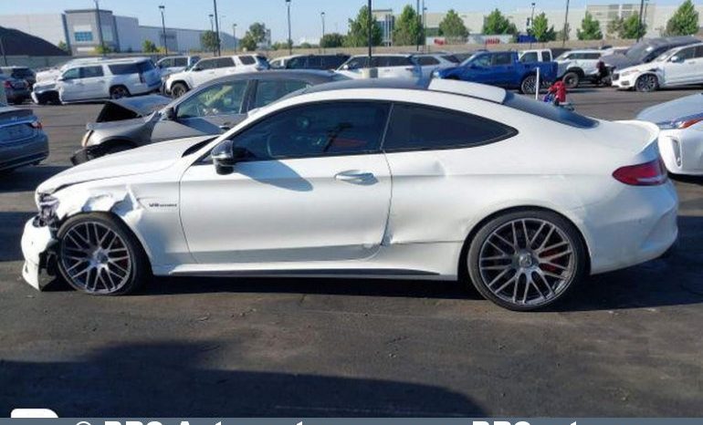 Mercedes-Benz C 63 AMG V8 Kompressor Coupe Automatas 2017 full