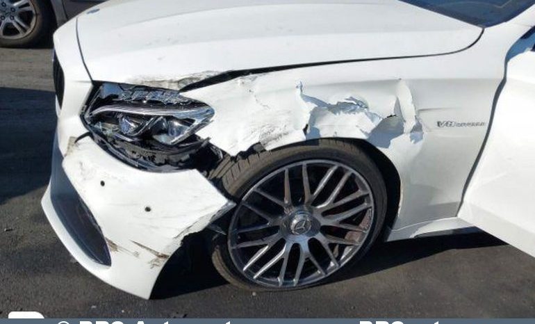 Mercedes-Benz C 63 AMG V8 Kompressor Coupe Automatas 2017 full