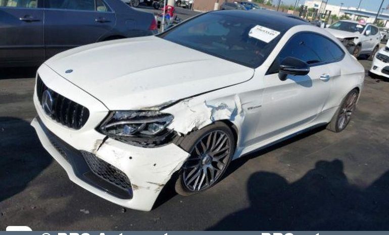 Mercedes-Benz C 63 AMG V8 Kompressor Coupe Automatas 2017 full